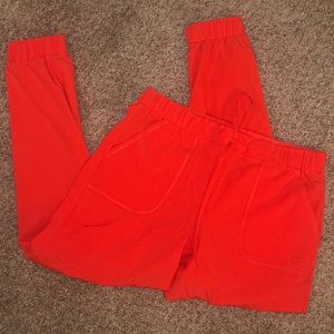 Albion Fit Poppy jetsetters